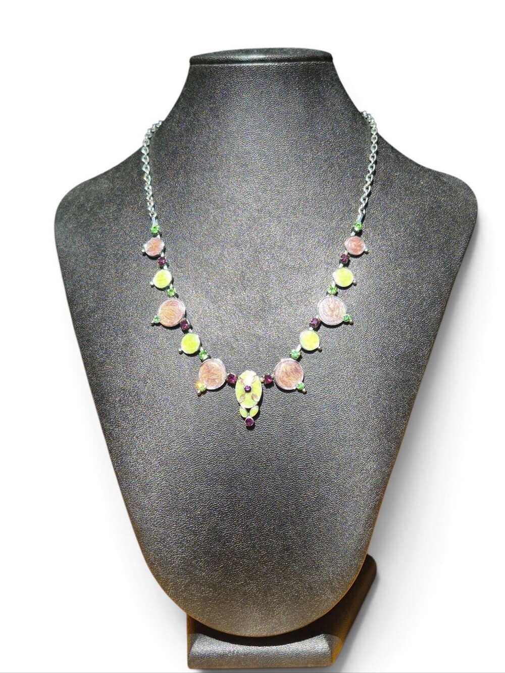 Vintage Silver Tone Necklace